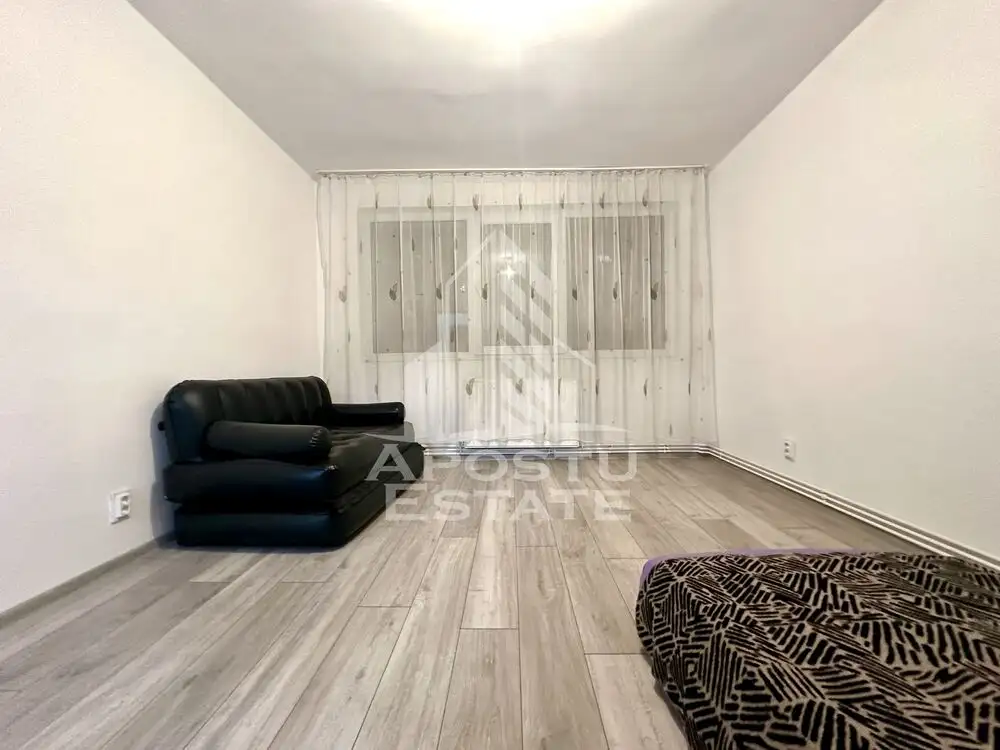 Apartament 2 camere, renovat, centrala proprie, zona Sagului