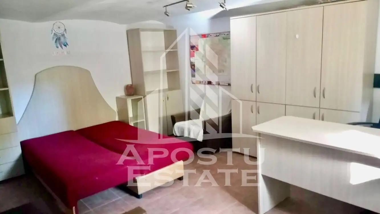 Apartament o camera in zona Complexului Studentesc