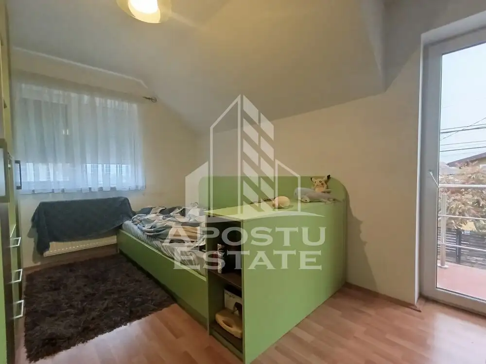 Casa P+1, 5 camere, centrala proprie, curte proprie, terasa, Mehala