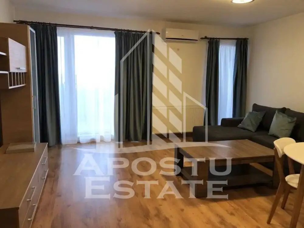 Apartament cu 2 camere, centrala proprie, Uranus Plaza