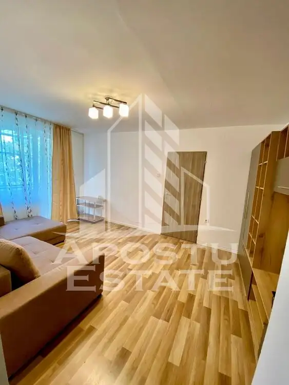 Apartament 2 camere, semidecomandat,centrala proprie,zona Tipografilor