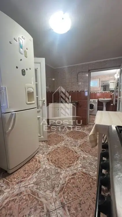 Apartament la casa, in zona Steaua