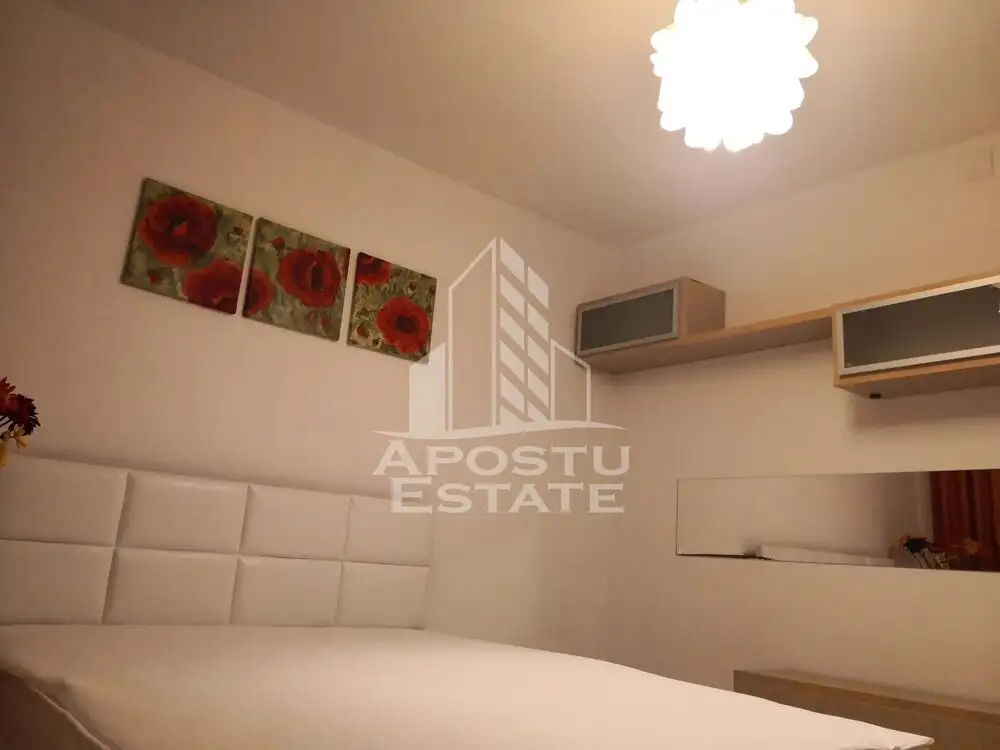 Apartament cu 2 camere, decomandat,zona Girocului