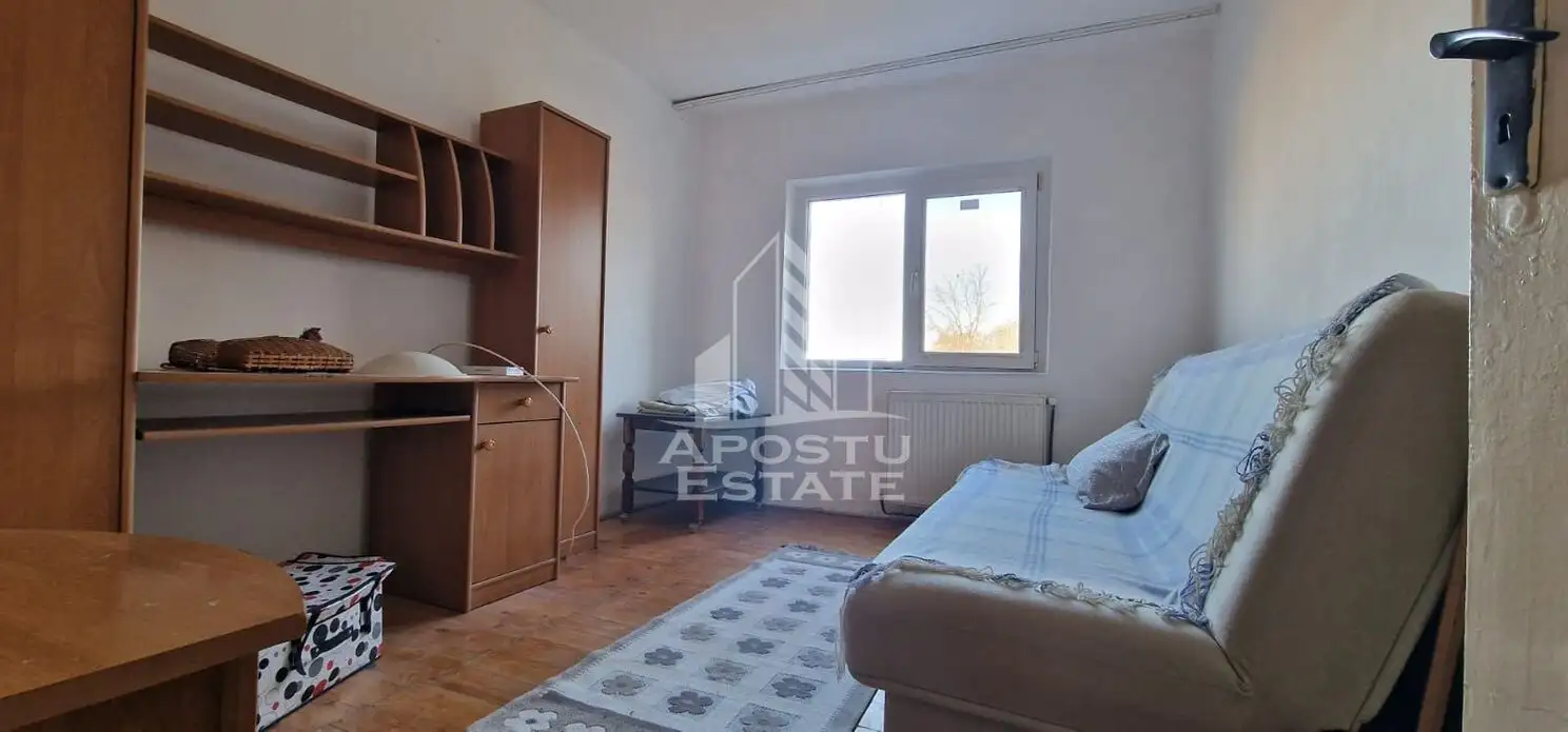 Apartament 3 camere confort 1, cu 2 bai, centrala proprie, Soarelui