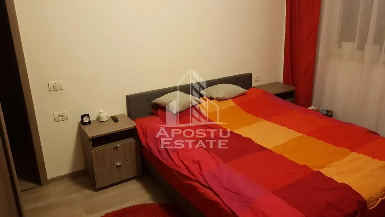 Apartament 3 camere, terasa+ gradina, loc de parcare, Dumbravita/Selgr