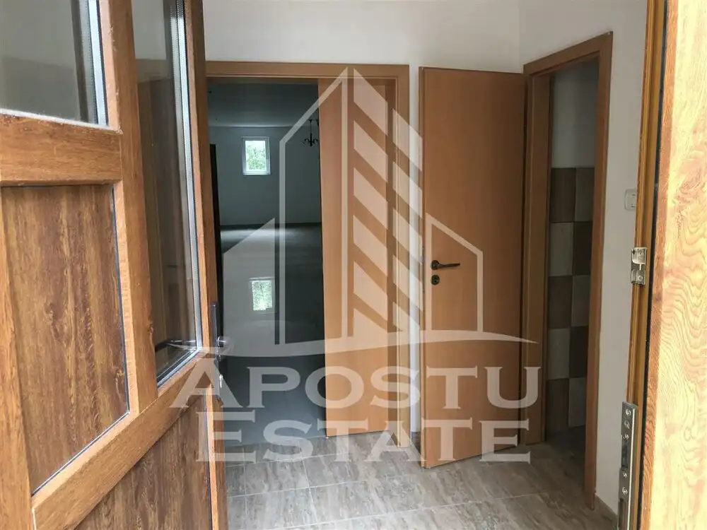 Spatiu pentru birouri sau alte activitati, 100 mp, Zona Aradului