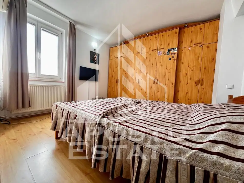 Penthouse cu 4 camere, 2 bai, in zona Buziasului (Pet Friendly)