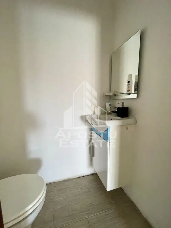 Apartament cu teren de 155 mp, 3 camere, 2 bai in Ghiroda