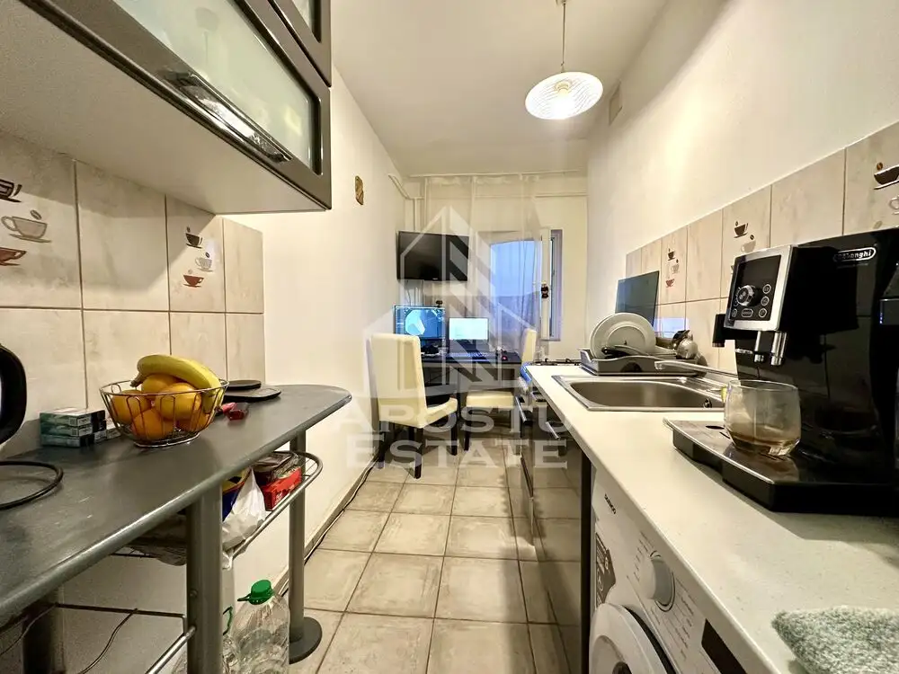 Apartament cu o camera, renovat, mobilat, decomandat, zona Steaua