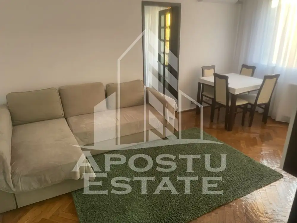 Apartament 3 camere,  semidecomandat,  Calea Sagului