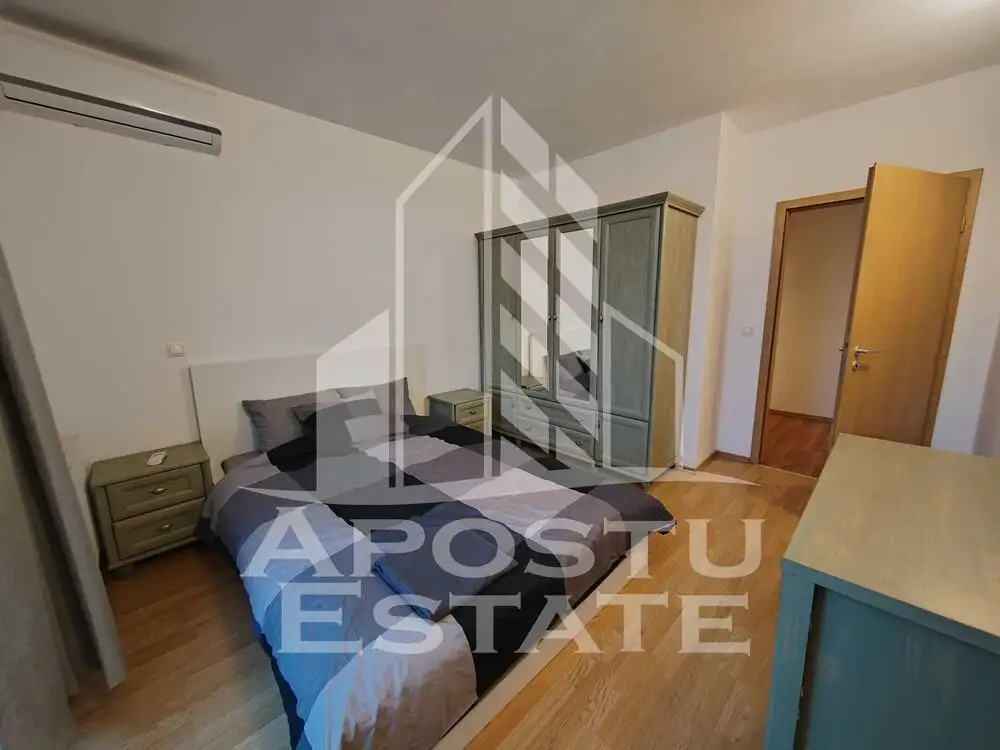 Apartament 3 camere,  2 bai, garaj subteran,  zona Lipovei