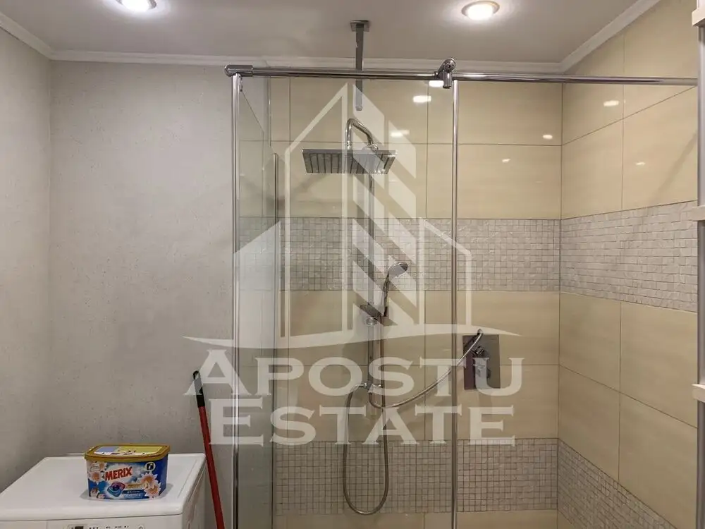 Apartament 2 camere, loc de parcare, centrala proprie, Giroc