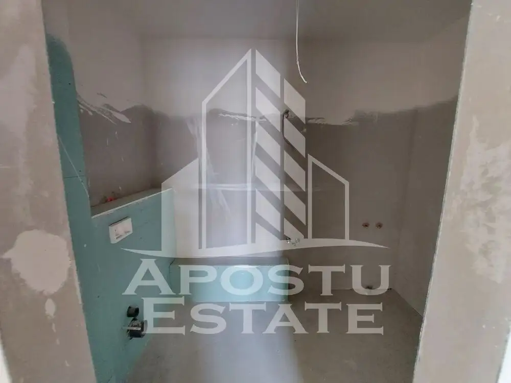 Penthouse cu terasa de 70 mp , zona Torontalului