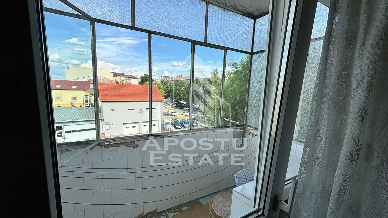 Apartament 2 camere, centrala proprie, etaj 3, Simion Barnutiu