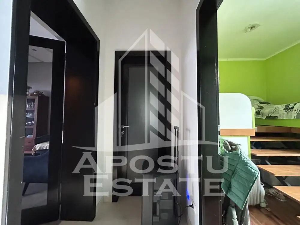 Apartament 3 camere decomandat, pod reabilitat langa Piata Iosefin