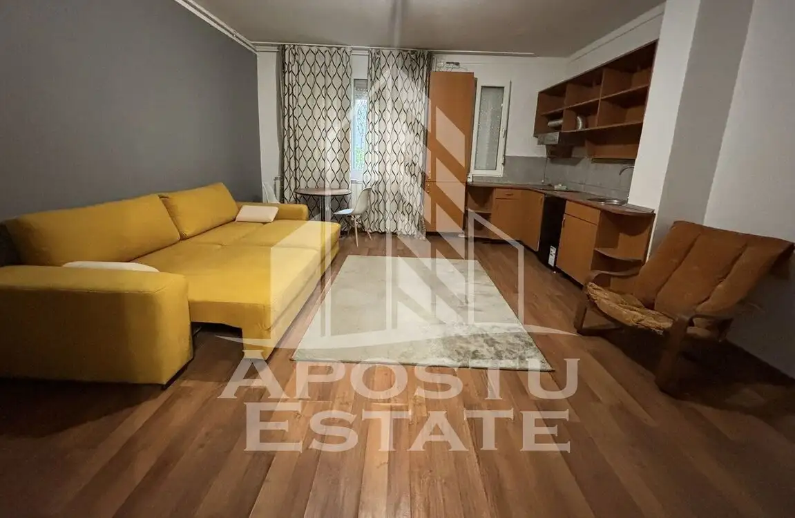 Apartament cu o camera, centrala proprie, renovat,Complexul Studentesc