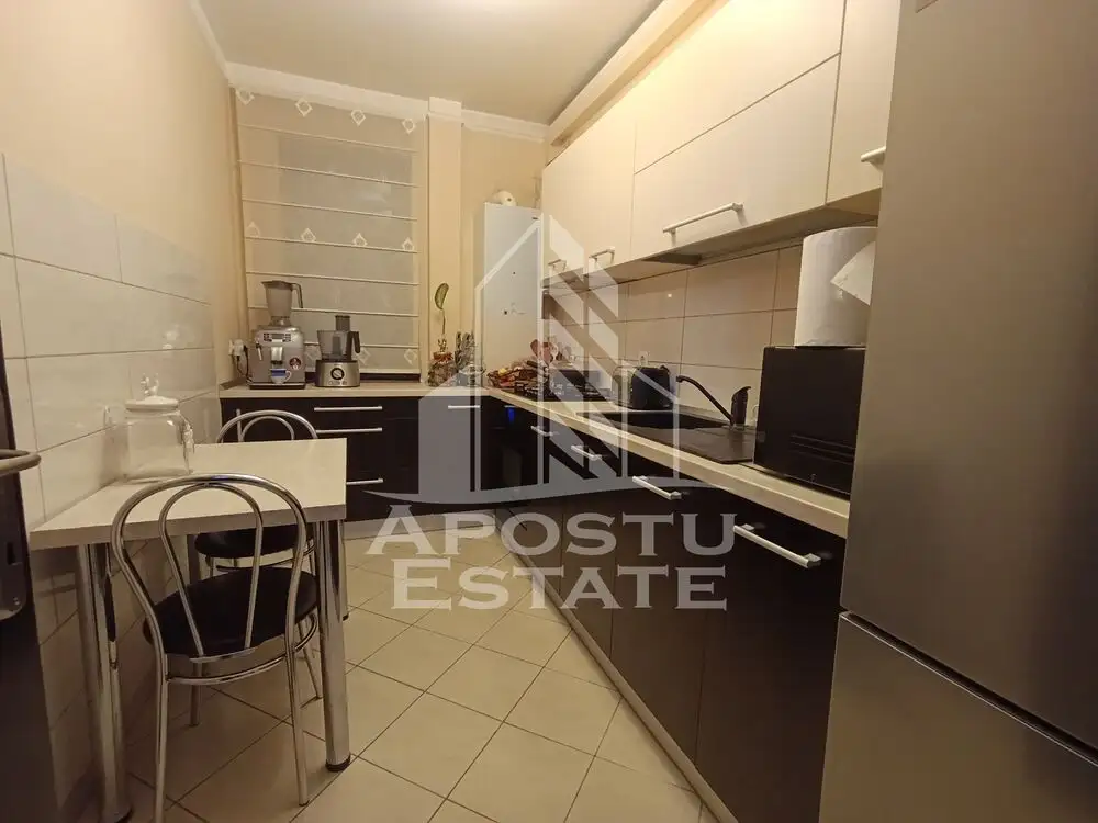 Apartament 3 camere, bloc nou anvelopat, 2 bai, zona Ronat / Mehala