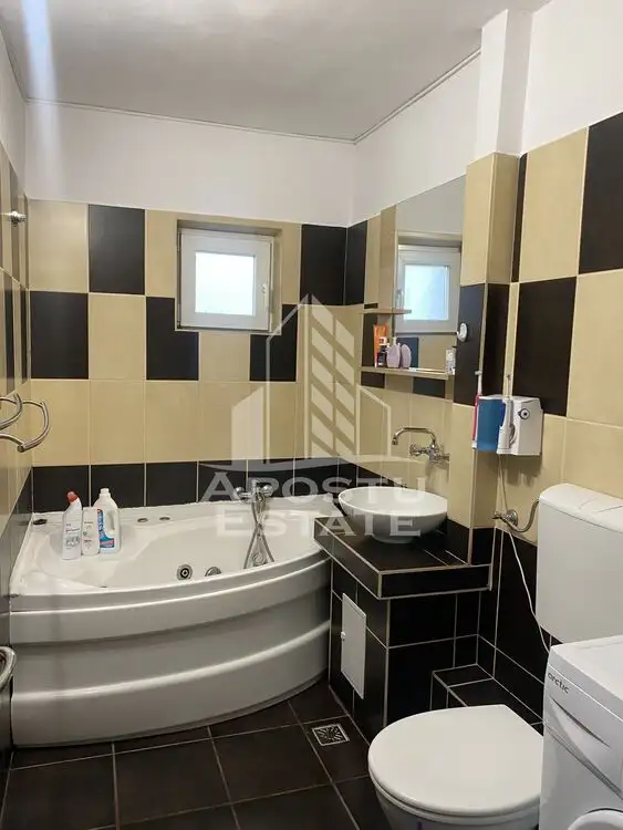 Apartament cu 2 camere ,etaj 4,Zona Spitalul Județean