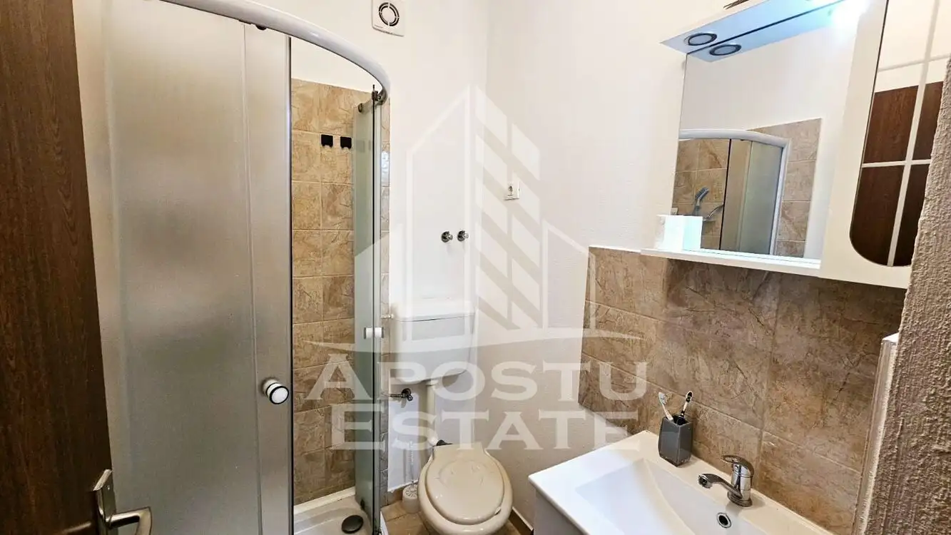 Apartament 2 camere , Zona Steaua, centrala proprie si clima