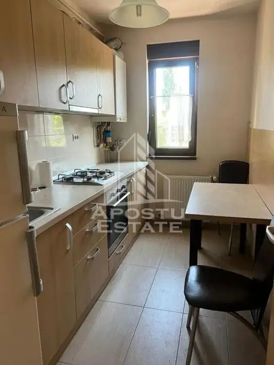 Apartament 2 camere, Centrala Proprie, Lipovei