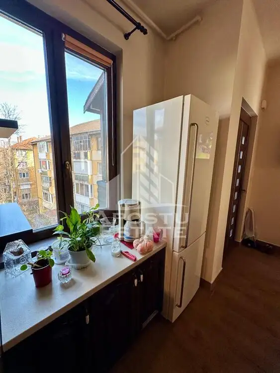 Apartament 3 camere, centrala proprie si clima, Medicina Dentara