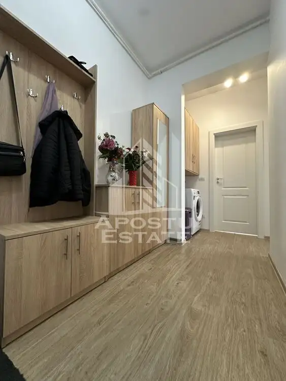 Apartament cu 2 camere, mobilat și utilat la etaj intermediar în Giroc