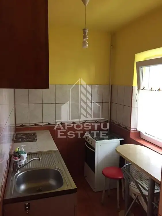 Apartament cu 1 camera, zona Calea Aradului