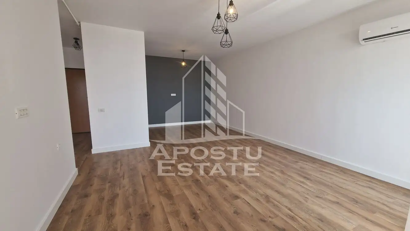 Apartament cu 2 camere si balcon, parcare inclusa, Torontalului