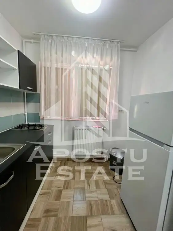 Apartament cu o camera la casa, centrala proprie, zona Ronat