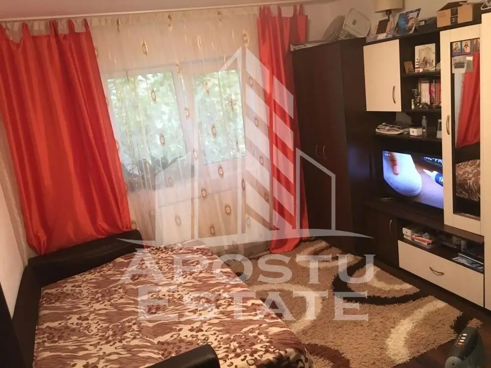 Apartament cu 1 camera, ideal pentru studenti, zona Complex