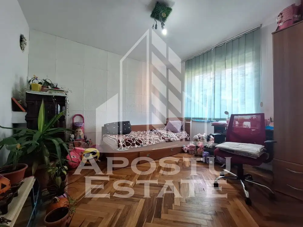 Apartament 2 camere, 64 mp utili, zona Podgoria