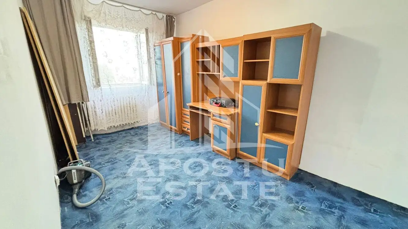 Apartament cu 2 camere in zona Șagului, geam la baie, bloc anvelopat