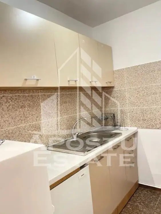 Apartament cu 2 camere, centrala proprie, zona Gheorghe Lazar