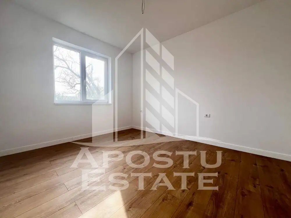 Apartament 2 camere, nemobilat,parcare, centrala, zona Eso/Giroc