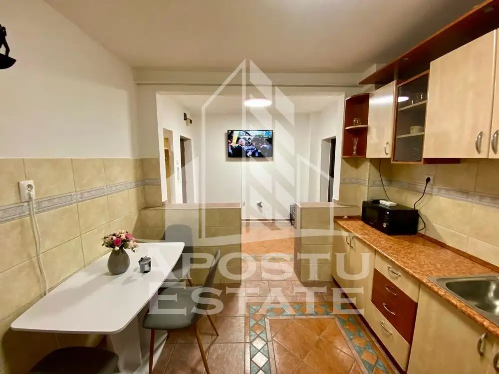 Apartament 2 camere,decomandat,centrala proprie,zona Cetatii