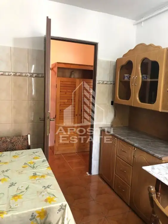 Apartament cu 2 camere, centrala proprie, zona Bucovina