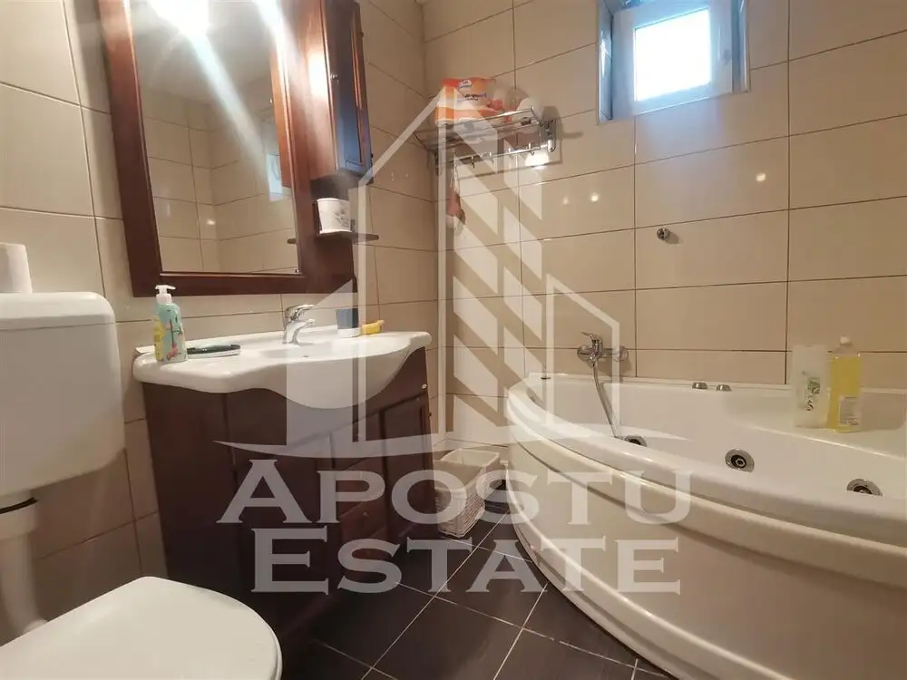 Apartament 3 camere, decomandat, Complexul Studentesc