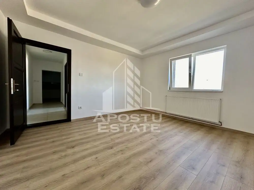 Apartament cu 2 camere, etaj 1,  pod propriu, la asfalt, Giroc