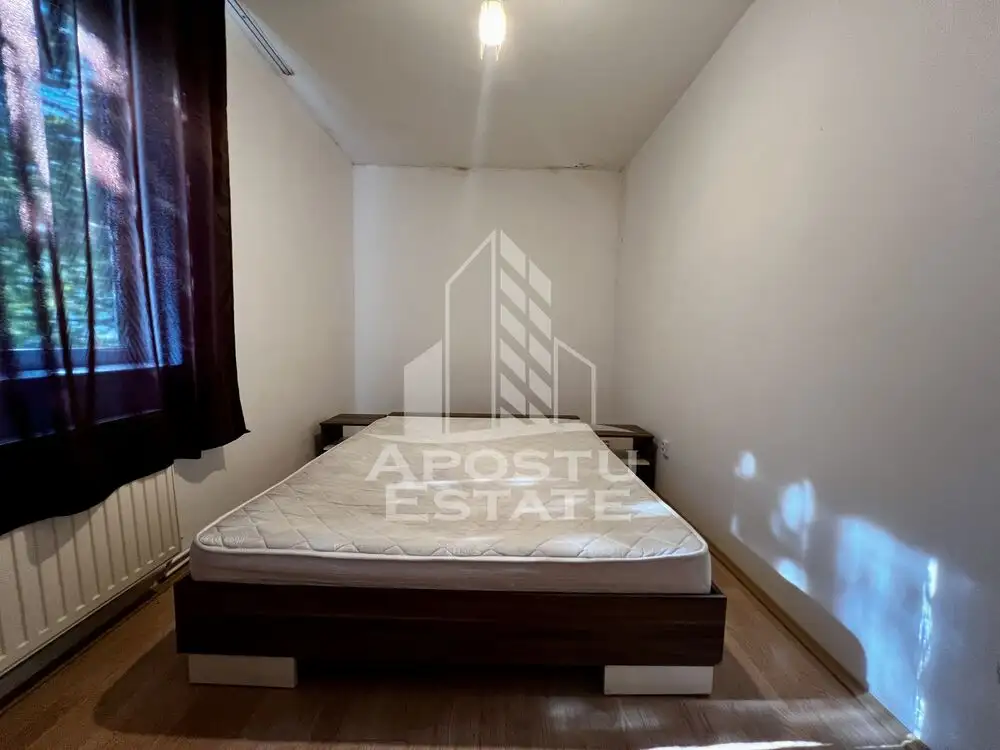 Apartament o camera, 32mp, centrala proprie, Complexul Studentesc