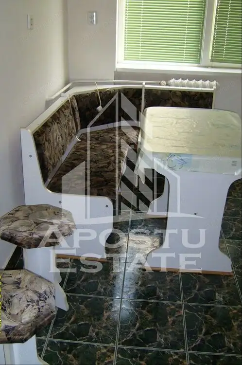 Apartament cu 2 camere, decomandat, in Complexul Studentesc