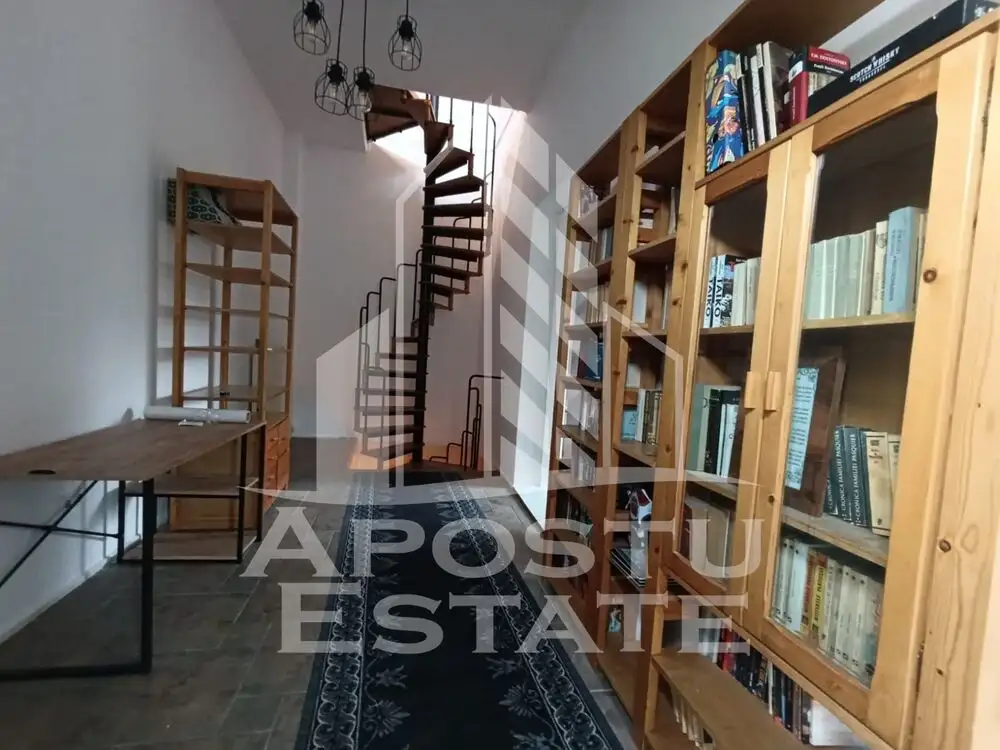 Casa cu parter inalt, 5 camere, renovata si izolata termic, Mehala