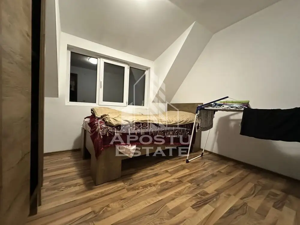 Apartament 3 camere, centrala proprie, situat in zona Dambovita