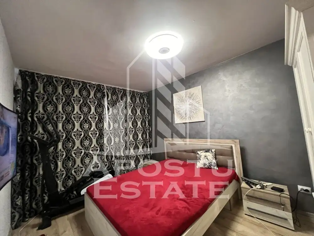 Apartament cu 2 camere, etajul 1, zona Cetatii