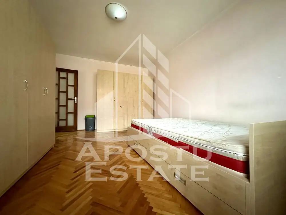 Apartament cu o camera, renovat, mobilat, zona Girocului