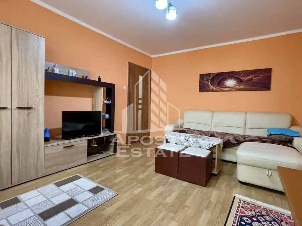 Apartament cu 2 camere etajul intai bloc izolat centrala Blascovici