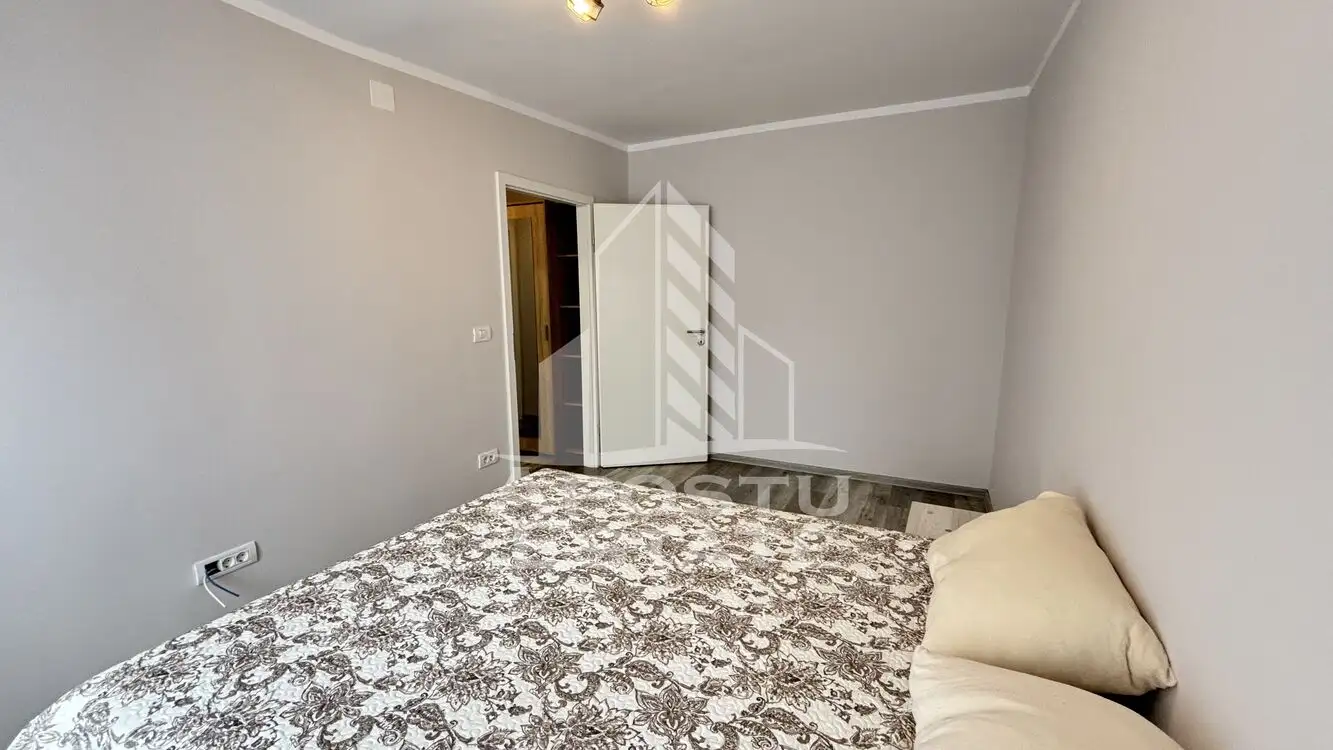 Apartament cu 2 camere, renovat integral, zona Simion Barnutiu