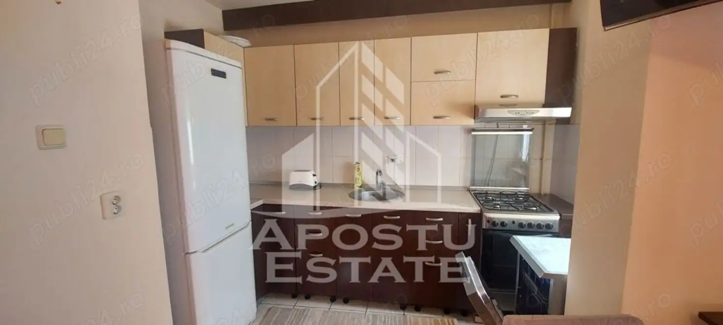 Apartament cu 3 camere decomandat, zona Brancoveanu