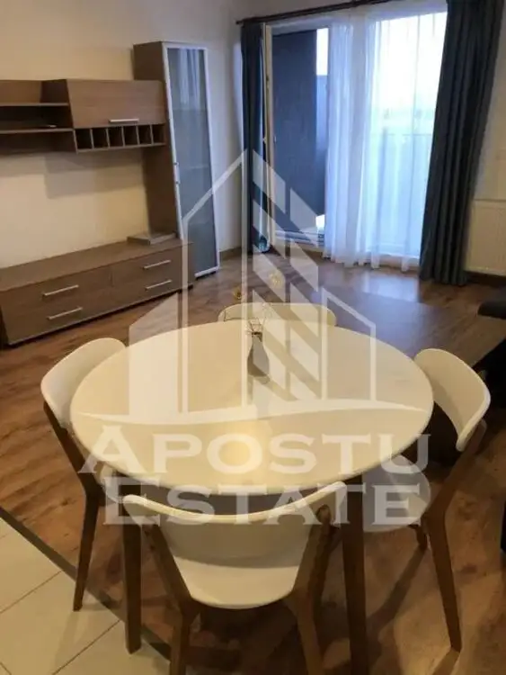 Apartament cu 2 camere, centrala proprie, Uranus Plaza