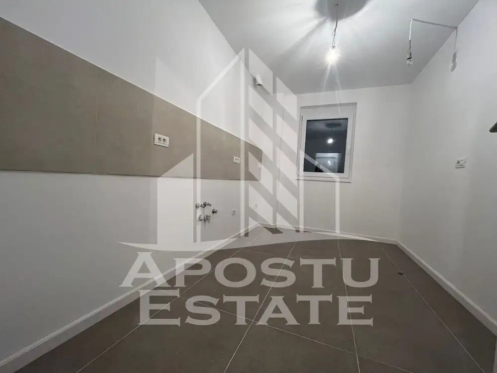 Apartament cu 1 camera, etajul 1, bloc nou in zona Soareului