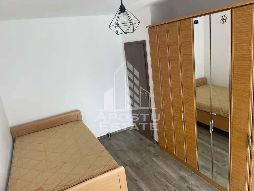 Apartament modern 3 camere, 2 bai, loc de parcare, Buziasului